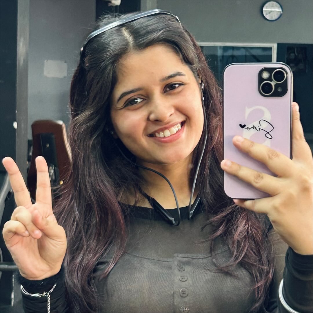 Simran | Body ✦ Brand ✦ Boss